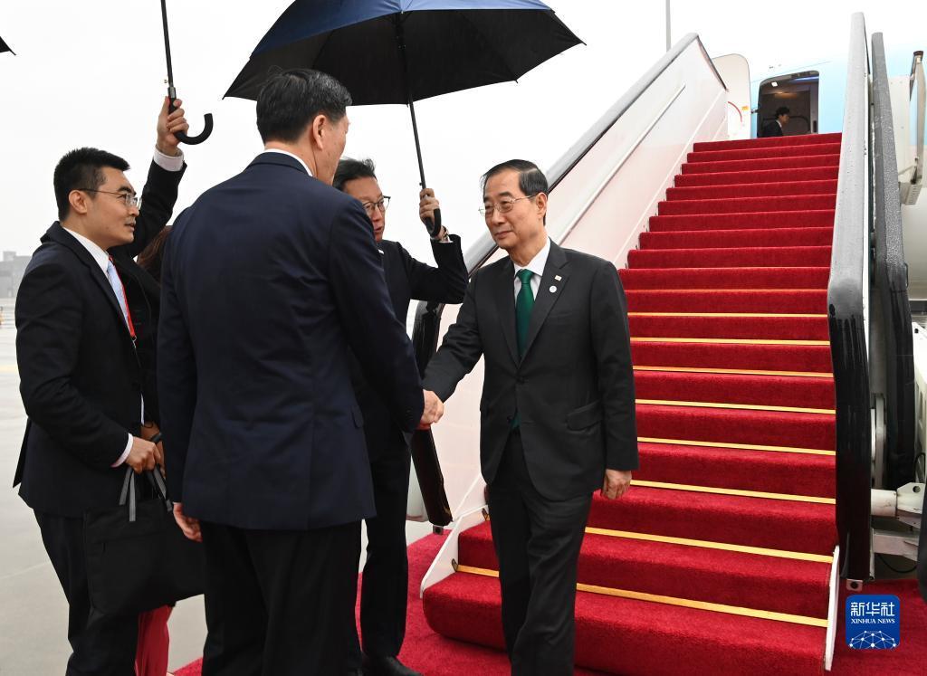 百老汇影城下载
